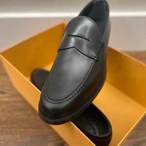 Designer Tod’s mocassino black men’s penny  loafers